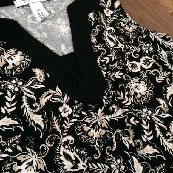 WHBM Cream, Black, & White Sleeveless Print Tunic - Picture 5 of 5